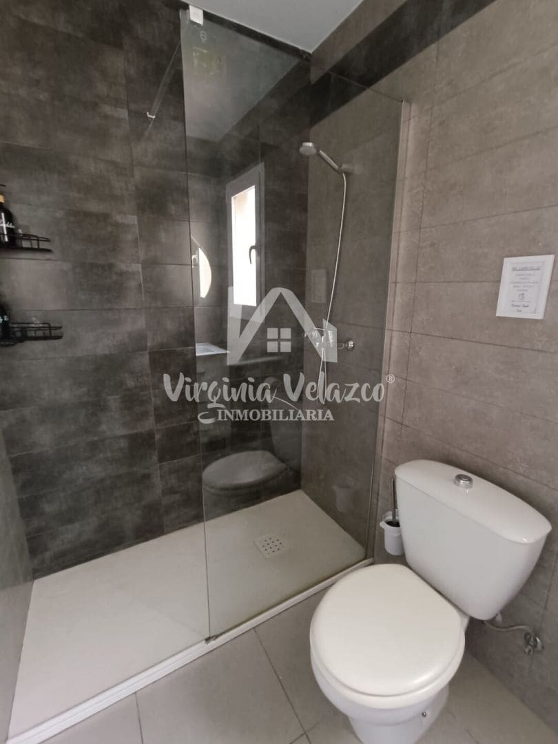 5 soverom Hus til salgs i Malaga by - € 505 500 (Ref: 9813313)