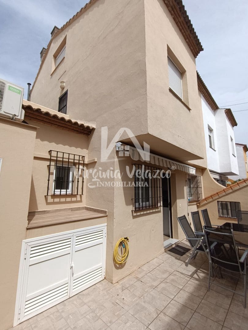 5 soverom Hus til salgs i Malaga by - € 505 500 (Ref: 9813313)