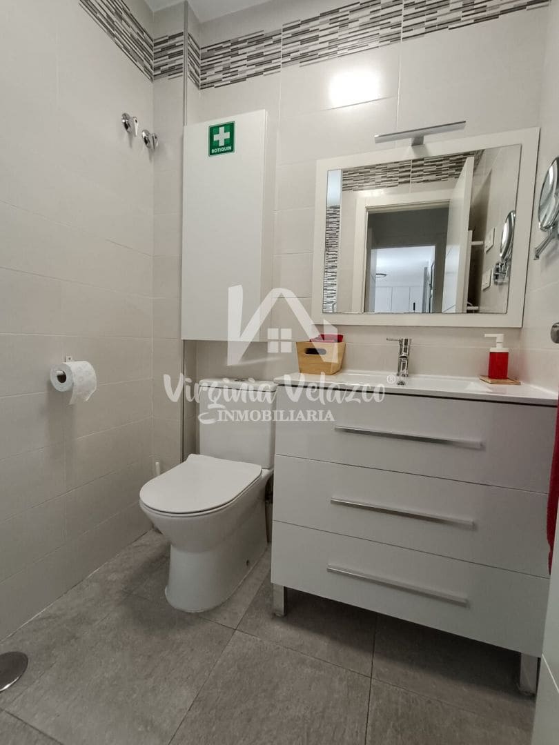 5 soverom Hus til salgs i Malaga by - € 505 500 (Ref: 9813313)