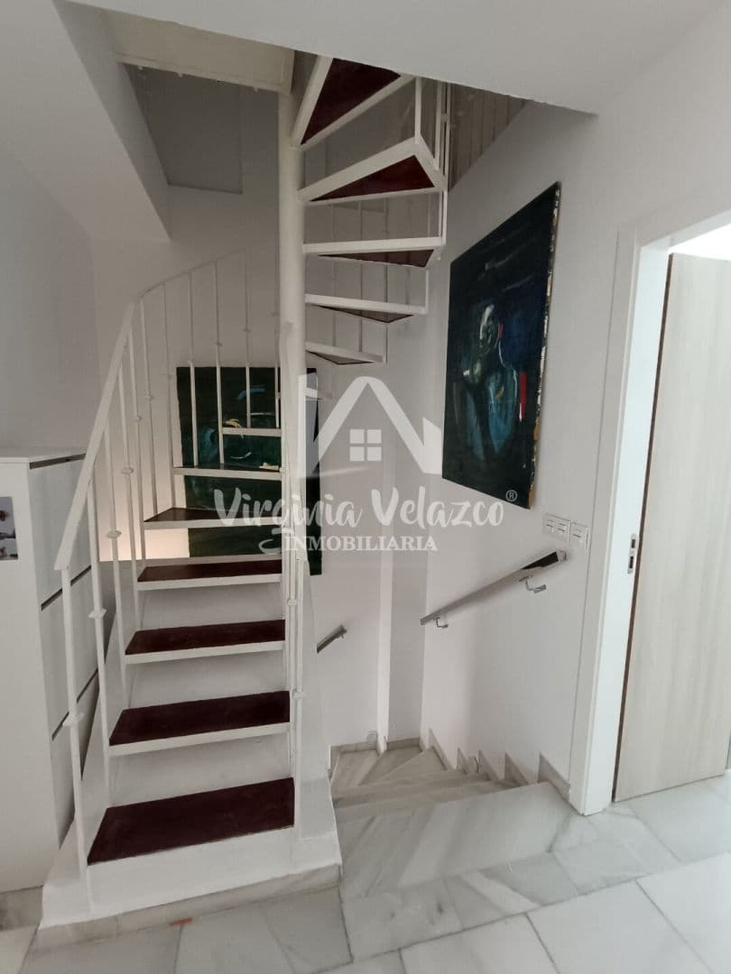5 soverom Hus til salgs i Malaga by - € 505 500 (Ref: 9813313)