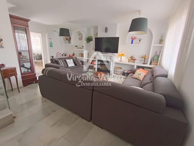 5 soverom Hus til salgs i Málaga by - € 505 500 (Ref: 9813313)