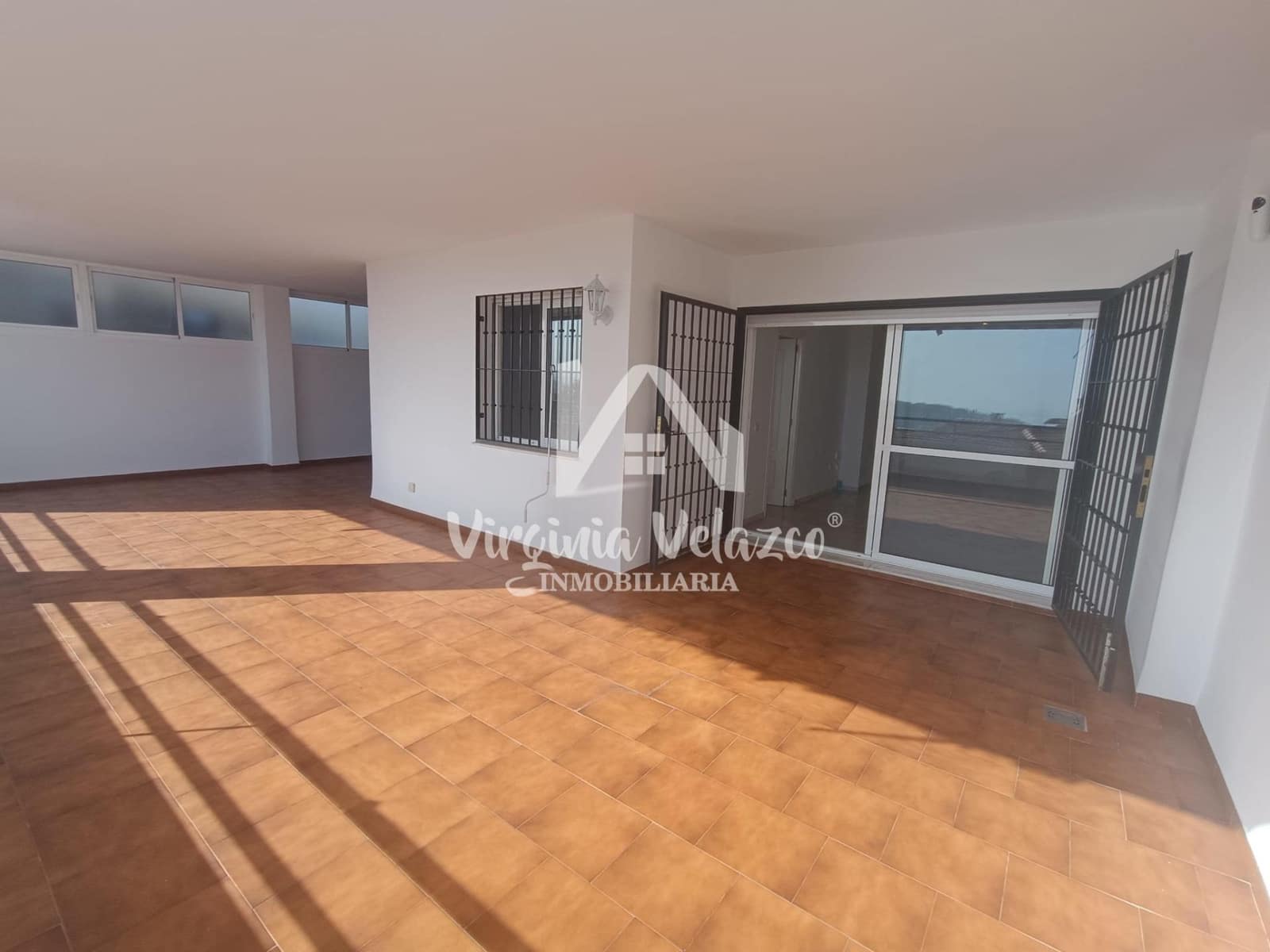 3 Zimmer Apartment zu verkaufen in Rincon de la Victoria mit Garage - 420.000 € (Ref: 9813315)