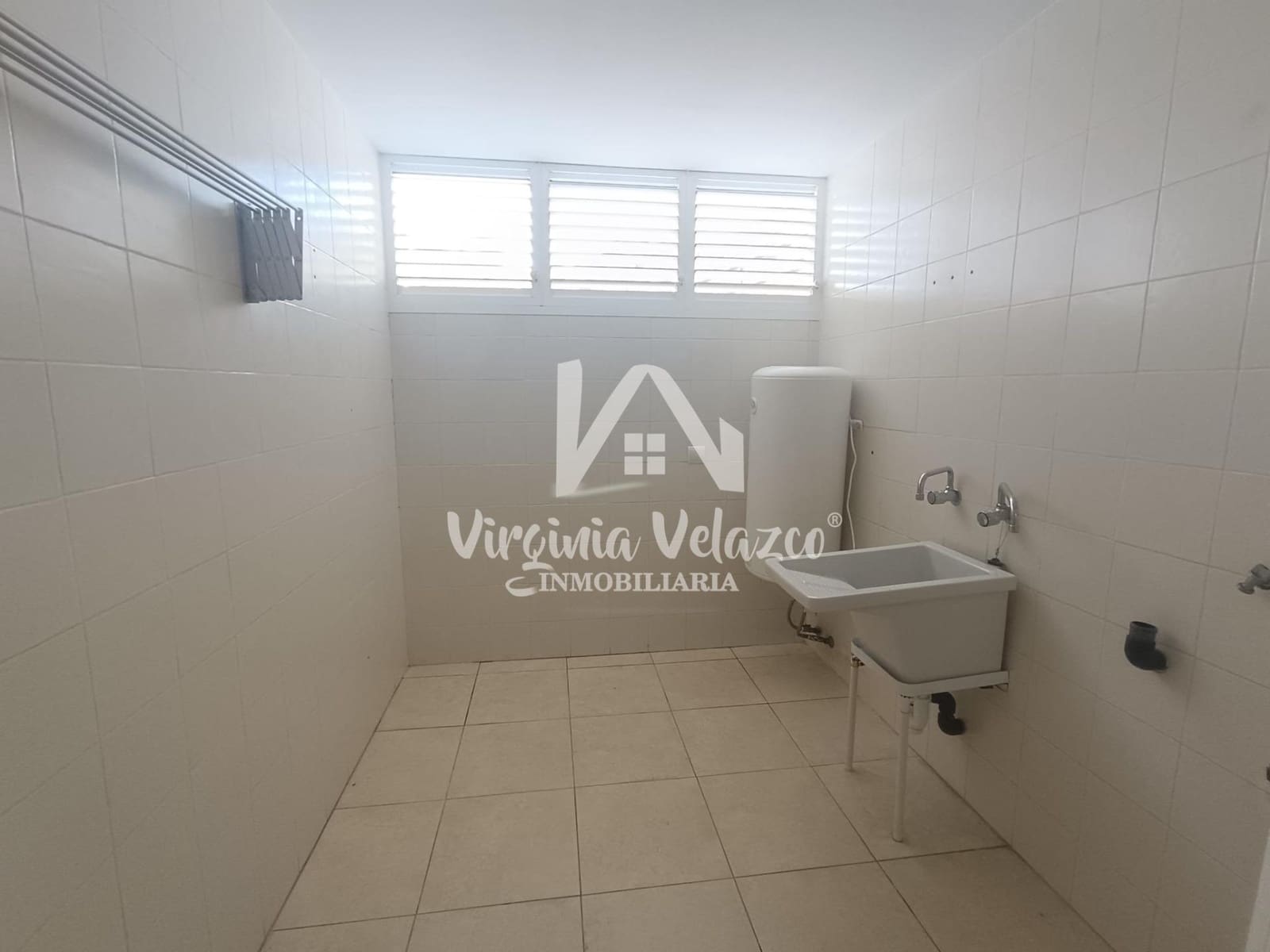 3 Zimmer Apartment zu verkaufen in Rincon de la Victoria mit Garage - 420.000 € (Ref: 9813315)