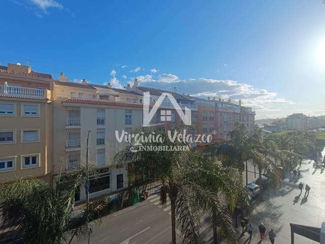 3 makuuhuone Asunto vuokrattavana paikassa Rincón de la Victoria mukana 
autotalli - 1 300 € (Ref: 9833620)