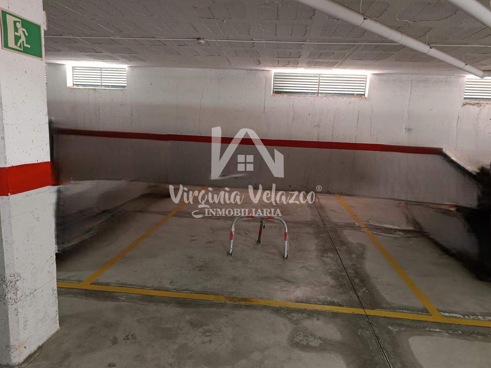 Garaje en Rincón de la Victoria en venta - 20.000 € (Ref: 9833621)