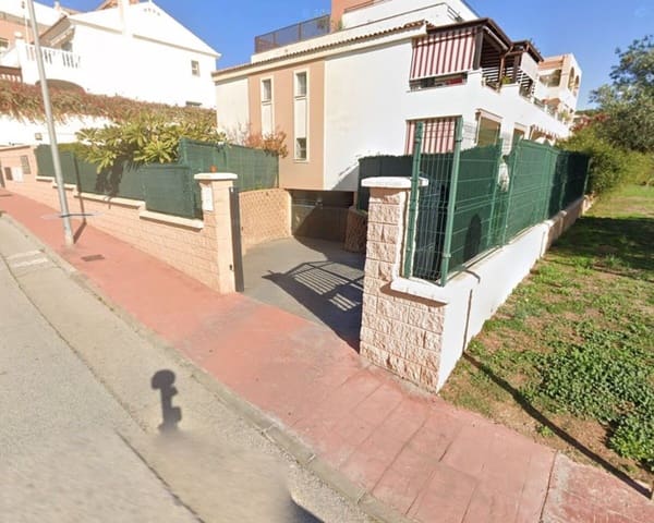 Garaje en Rincón de la Victoria en venta - 20.000 € (Ref: 9833621)