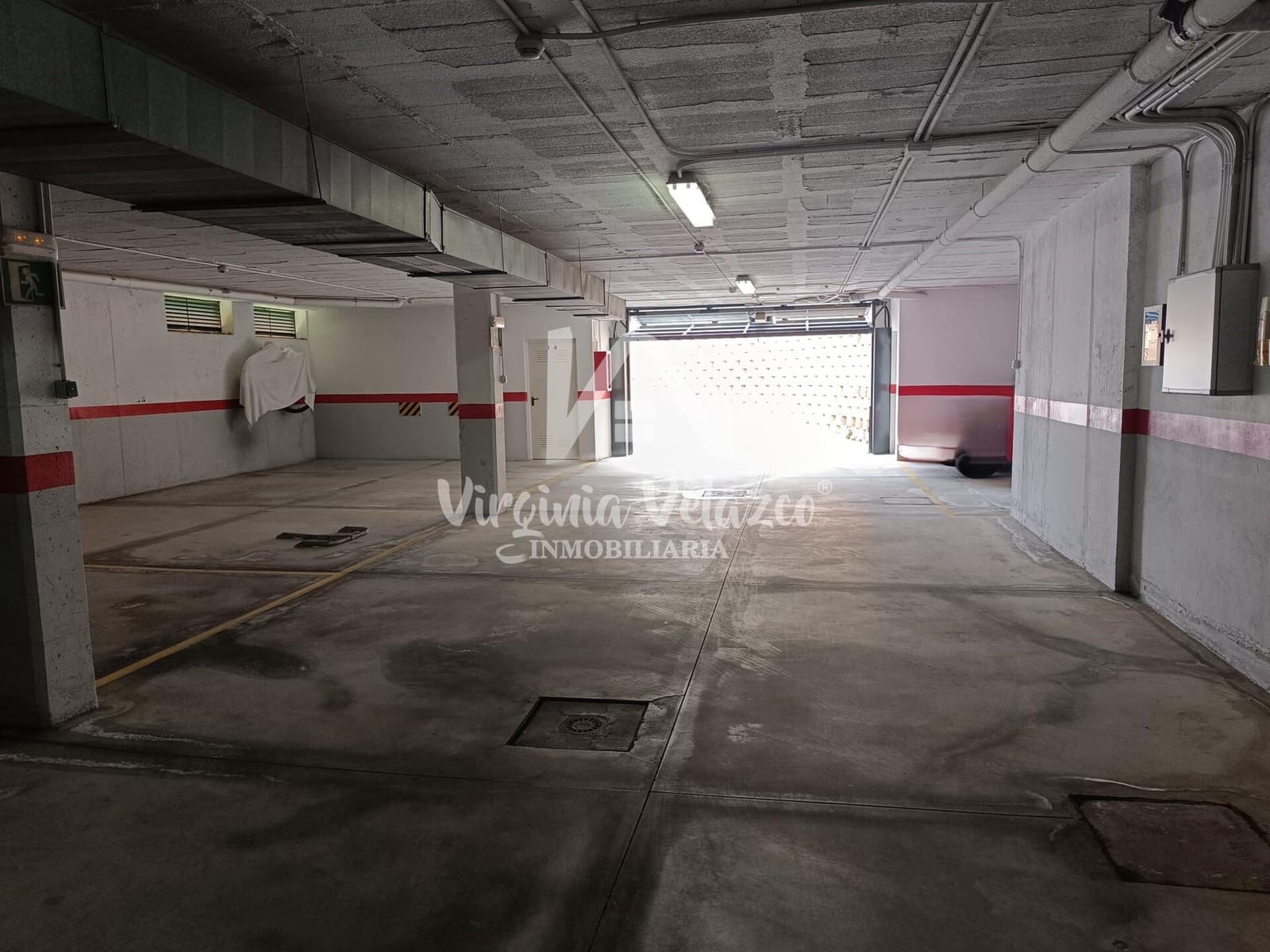 Garaje en Rincón de la Victoria en venta - 20.000 € (Ref: 9833621)