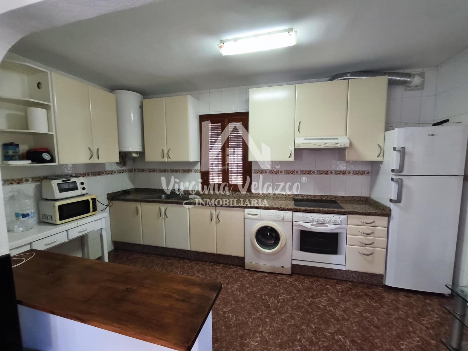 3 bedroom Finca/Country House for sale in Moclinejo - € 425,000 (Ref: 9876377)