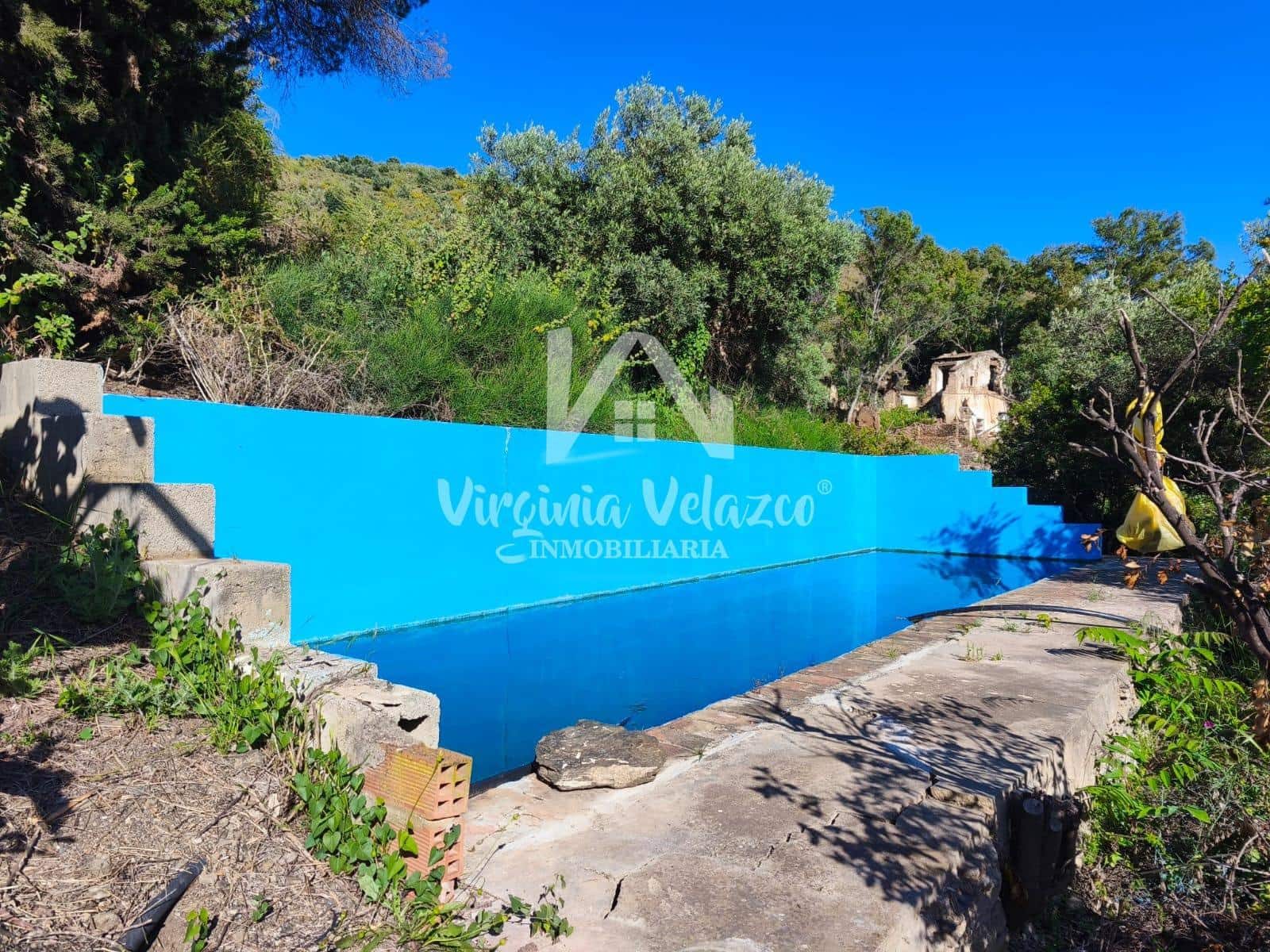 3 bedroom Finca/Country House for sale in Moclinejo - € 425,000 (Ref: 9876377)