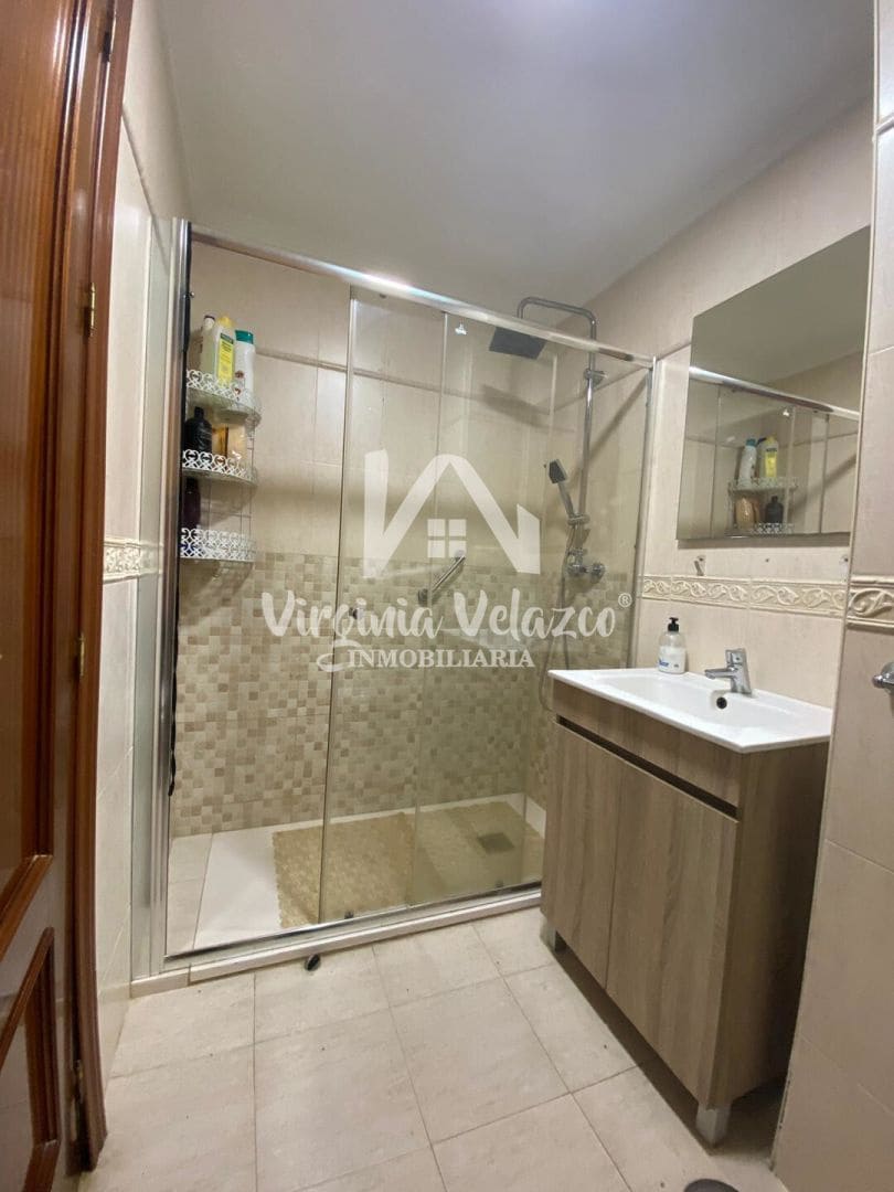 1 bedroom Apartment for sale in Rincon de la Victoria - € 250,000 (Ref: 9876378)