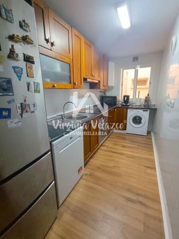 3 bedroom Flat for sale in Rincón de la Victoria with garage - € 260,000 (Ref: 9997111)