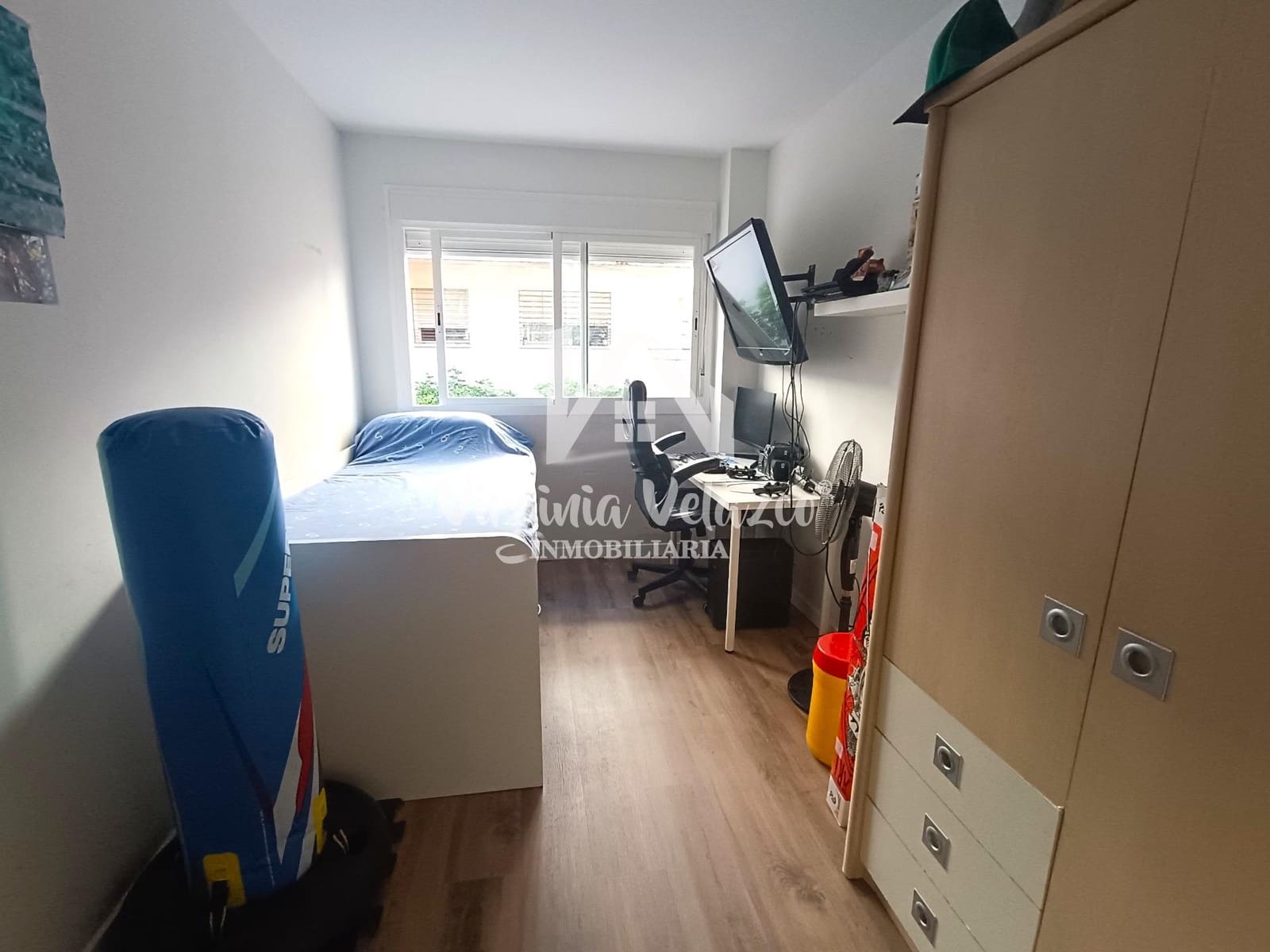 3 bedroom Flat for sale in Rincon de la Victoria with garage - € 260,000 (Ref: 9997111)