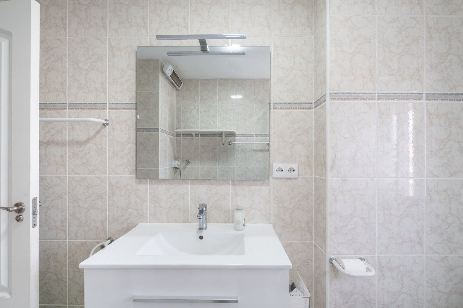 2 quarto Apartamento para arrendar em Almunecar com piscina garagem - 815 € (Ref: 10091546)