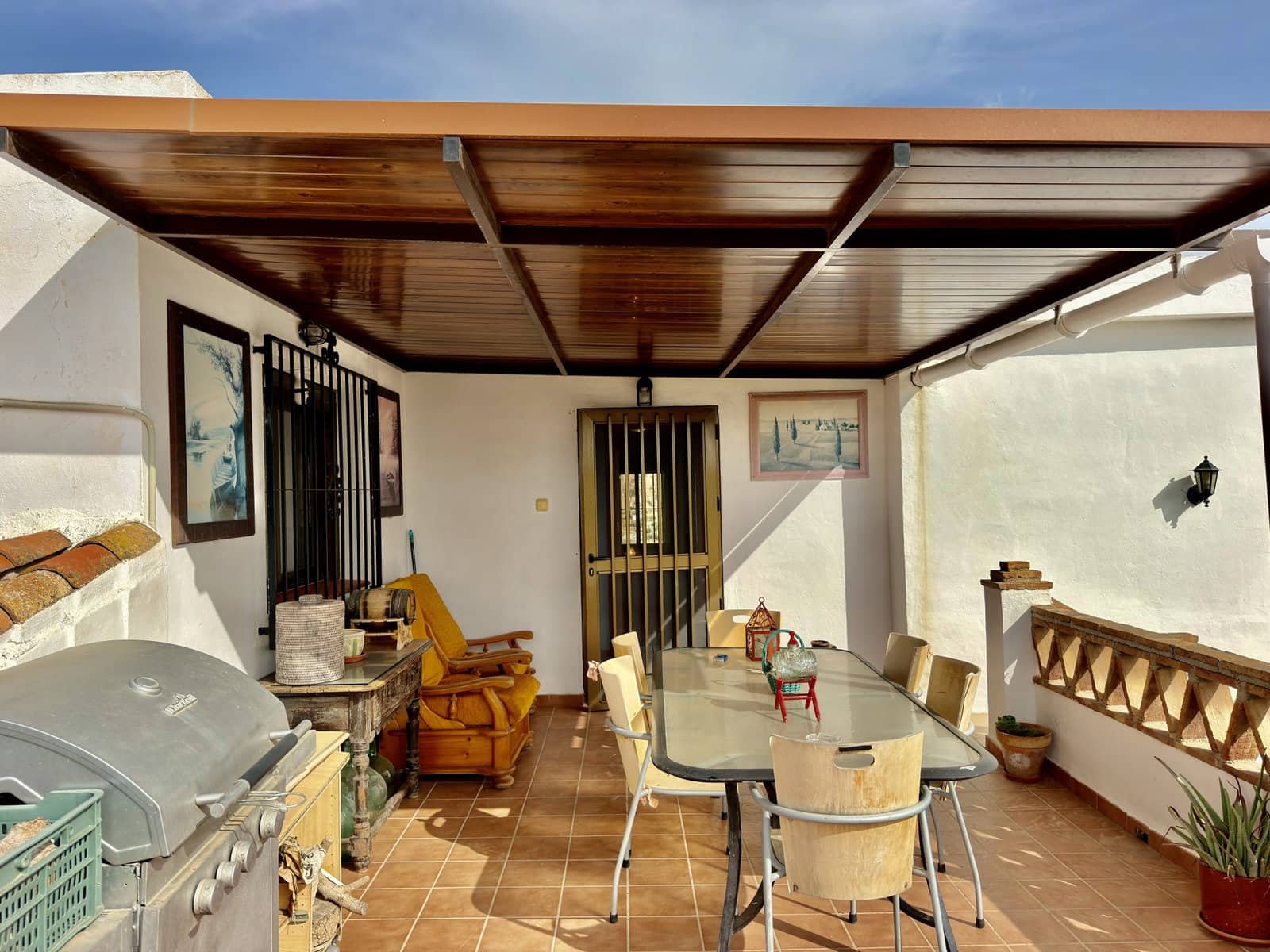 2 slaapkamer Finca/Landhuis te huur in Almunecar met zwembad garage - € 600 (Ref: 10091547)