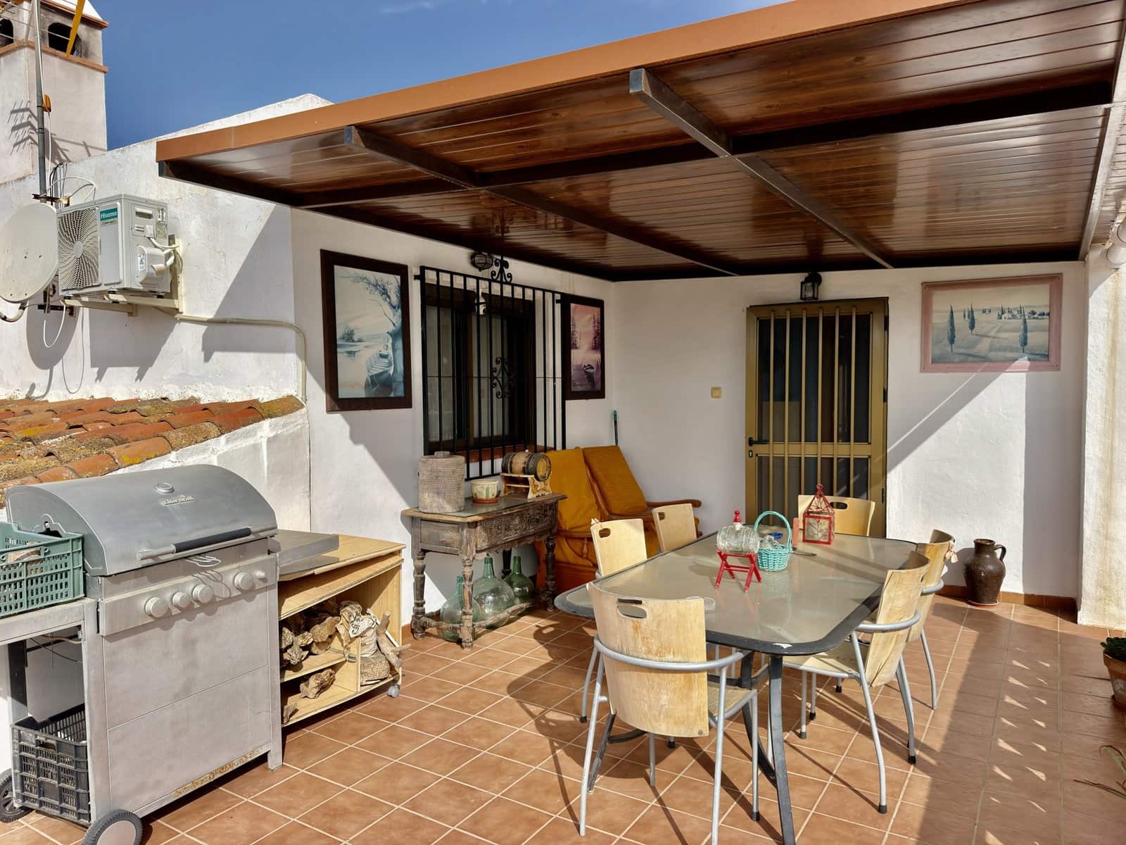 2 slaapkamer Finca/Landhuis te huur in Almunecar met zwembad garage - € 600 (Ref: 10091547)