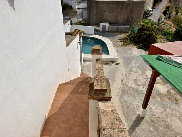 2 slaapkamer Finca/Landhuis te huur in Almuñécar met zwembad garage - € 600 (Ref: 10091547)