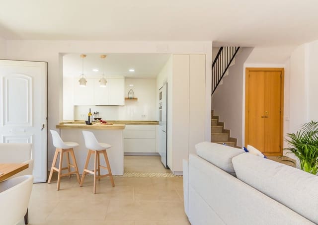 3 slaapkamer Finca/Landhuis te huur in Almuñécar met zwembad garage - € 1.560 (Ref: 10091548)