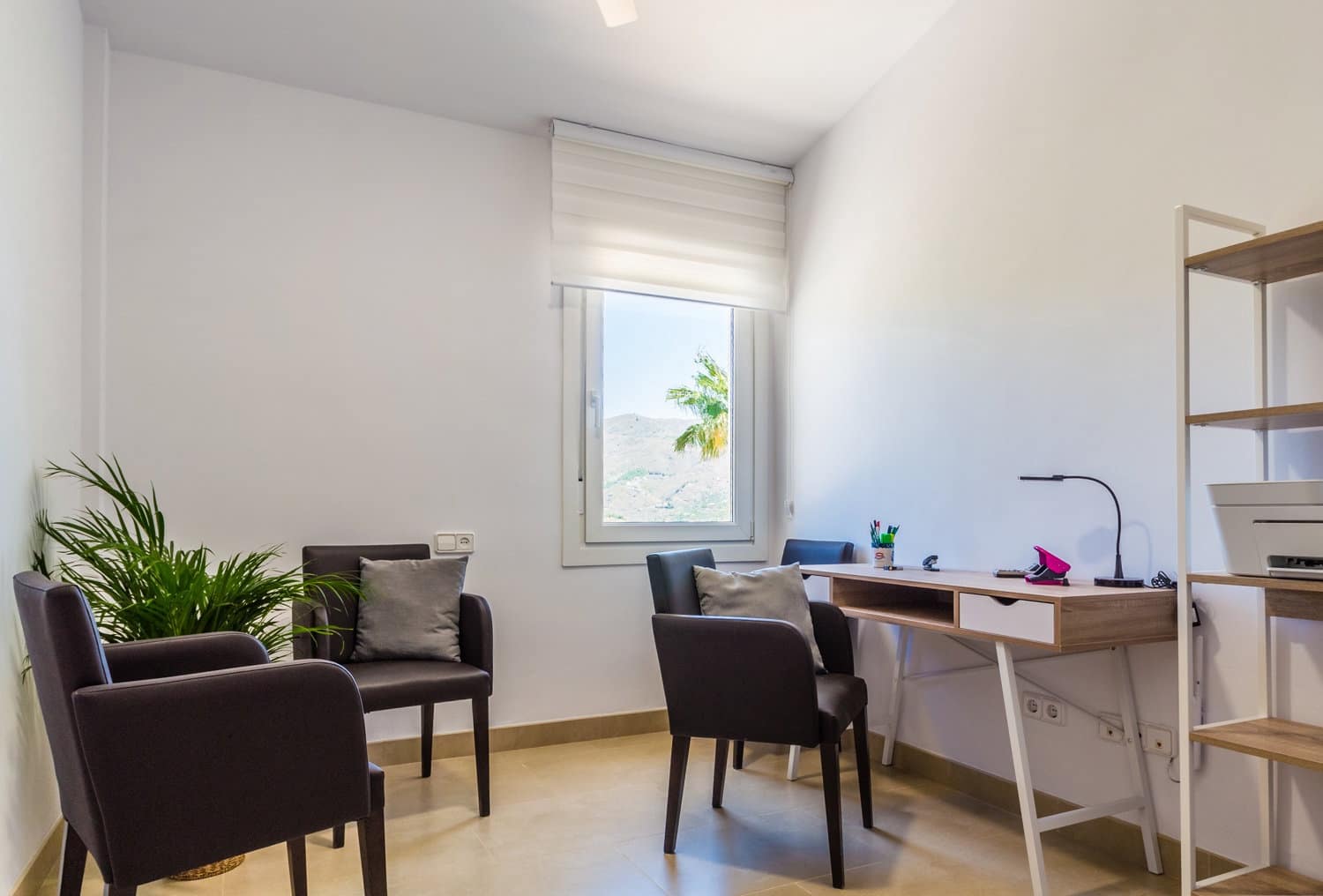 3 slaapkamer Finca/Landhuis te huur in Almunecar met zwembad garage - € 1.560 (Ref: 10091548)