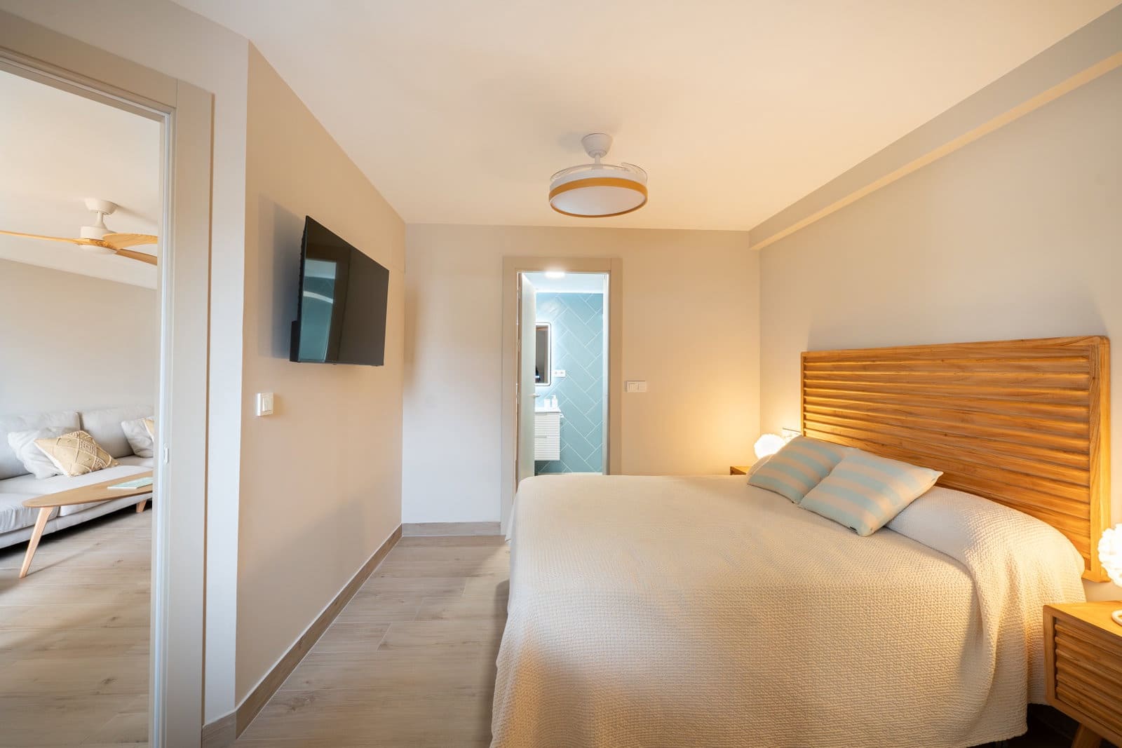 3 bedroom Apartment for rent in Almunecar with pool - € 1,000 (Ref: 10110350)
