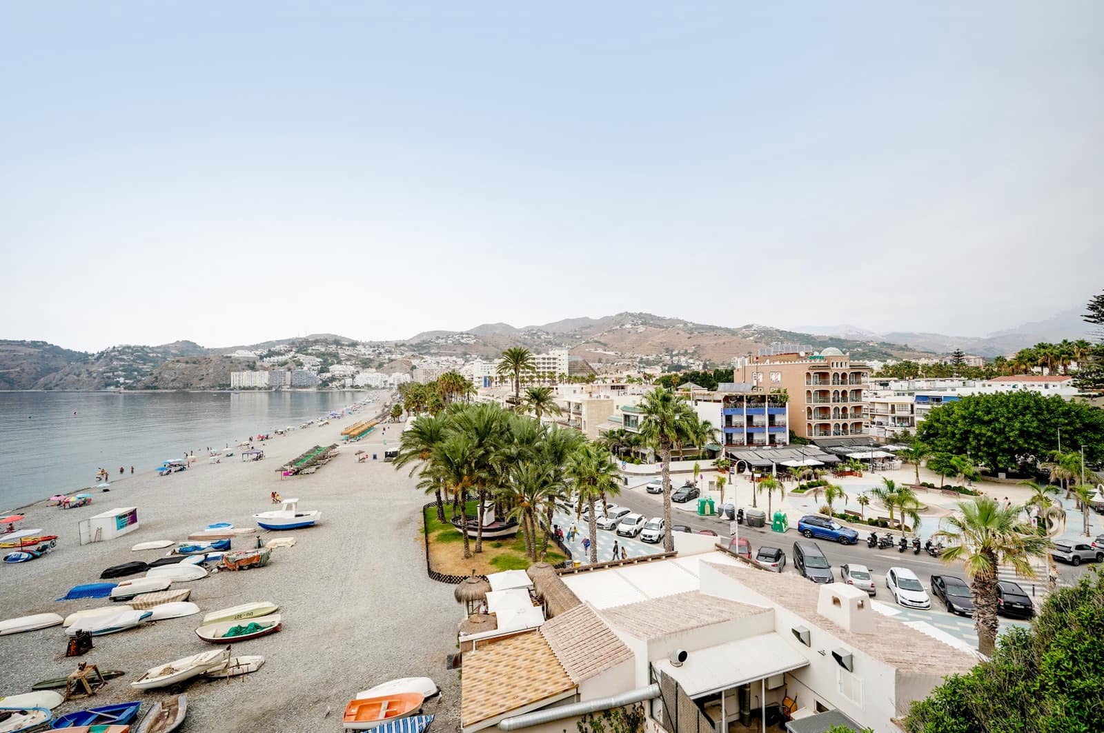3 bedroom Apartment for rent in Almunecar with pool - € 1,000 (Ref: 10110350)
