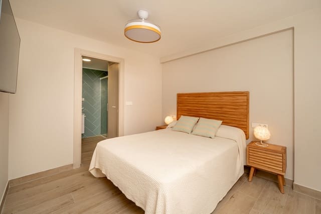 3 makuuhuone Huoneisto vuokrattavana paikassa Almuñécar mukana uima-altaan - 1 000 € (Ref: 10110350)