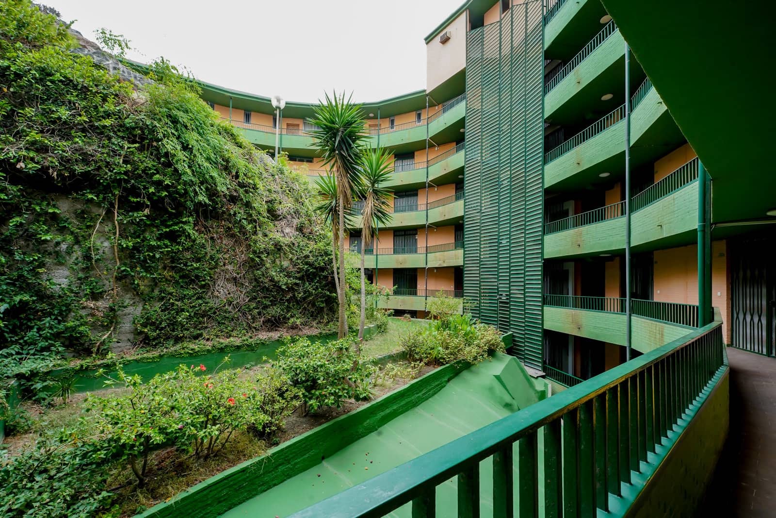 3 bedroom Apartment for rent in Almunecar with pool - € 1,000 (Ref: 10110350)