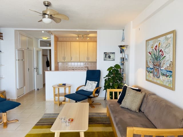 Appartement de 1 chambre à louer à Almuñécar - 875 € (Ref: 5815111)