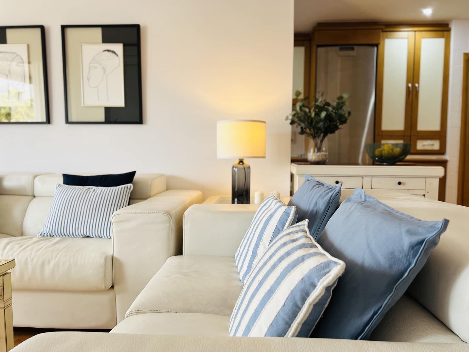 Appartement de 3 chambres à louer à Almunecar avec piscine garage - 850 € (Ref: 5884185)