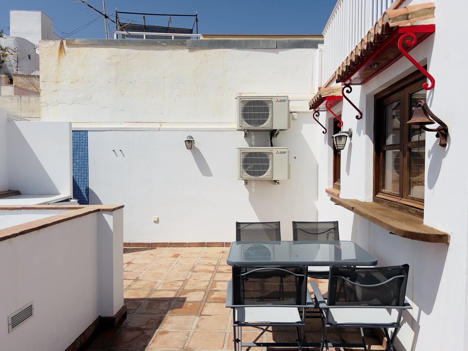 2 bedroom Townhouse for rent in Almunecar - € 950 (Ref: 5884188)