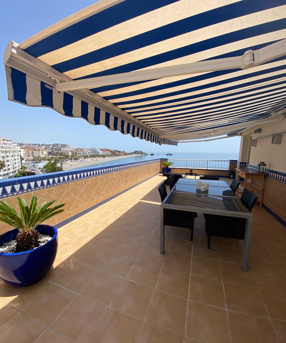 2 bedroom Apartment for rent in Almunecar with pool - € 1,375 (Ref: 5944405)