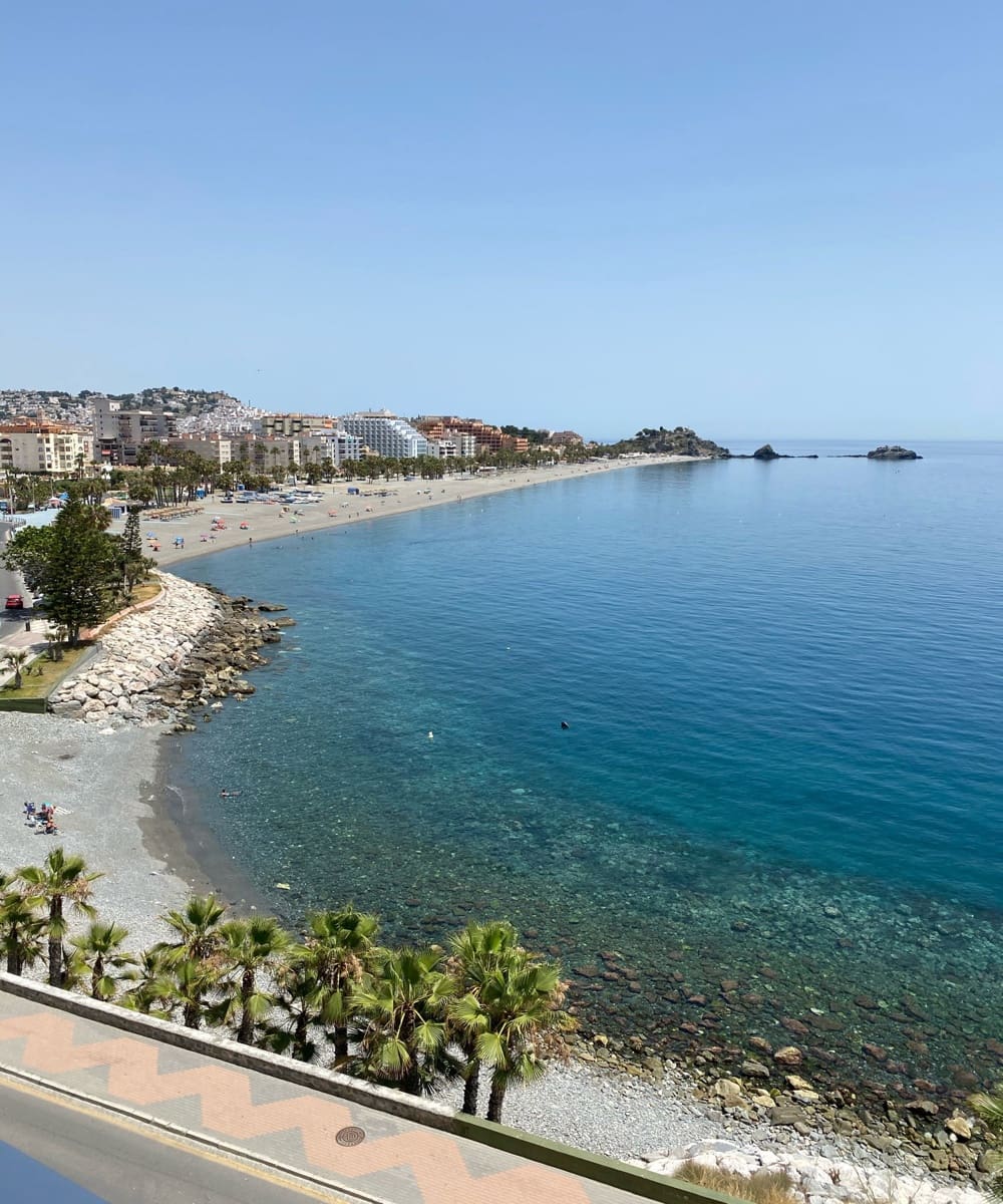 2 bedroom Apartment for rent in Almunecar with pool - € 1,375 (Ref: 5944405)