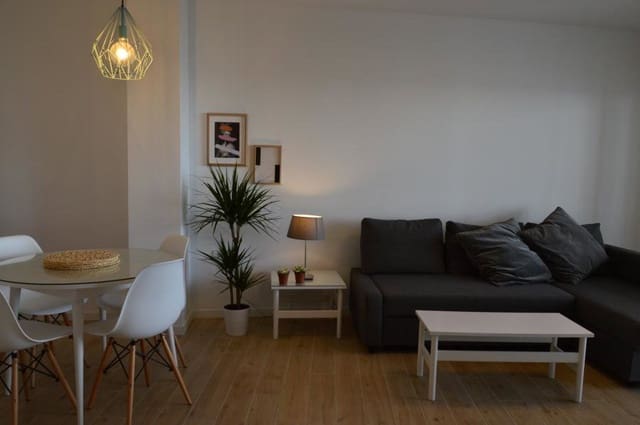 2 soveværelse Lejlighed til leje i Almuñécar - € 950 (Ref: 5944407)