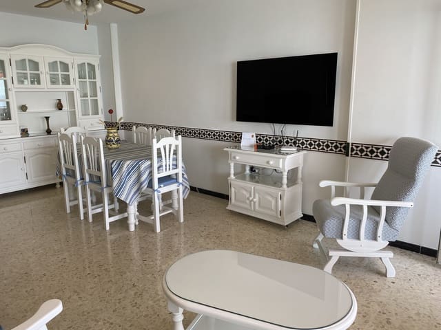 2 slaapkamer Appartement te huur in Almuñécar - € 1.010 (Ref: 5945583)