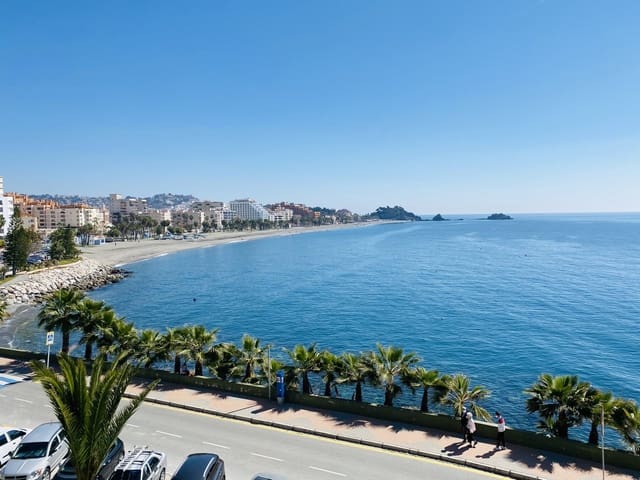 2 bedroom Apartment for rent in Almuñécar with pool - € 950 (Ref: 5985848)