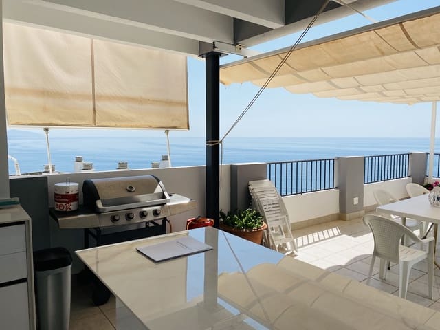 3 soveværelse Penthouse til leje i Almuñécar med swimmingpool - € 2.100 (Ref: 6431452)