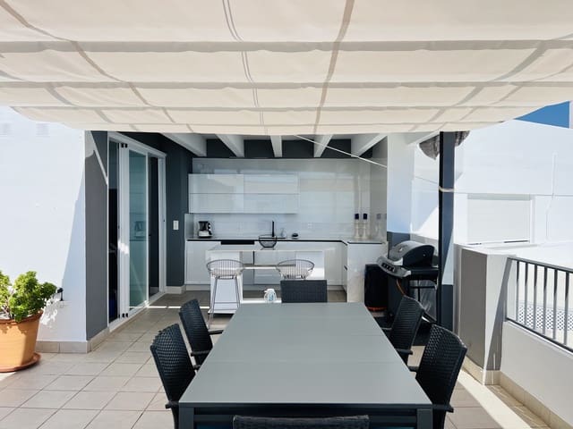 3 soveværelse Penthouse til leje i Almuñécar med swimmingpool - € 2.100 (Ref: 6431452)