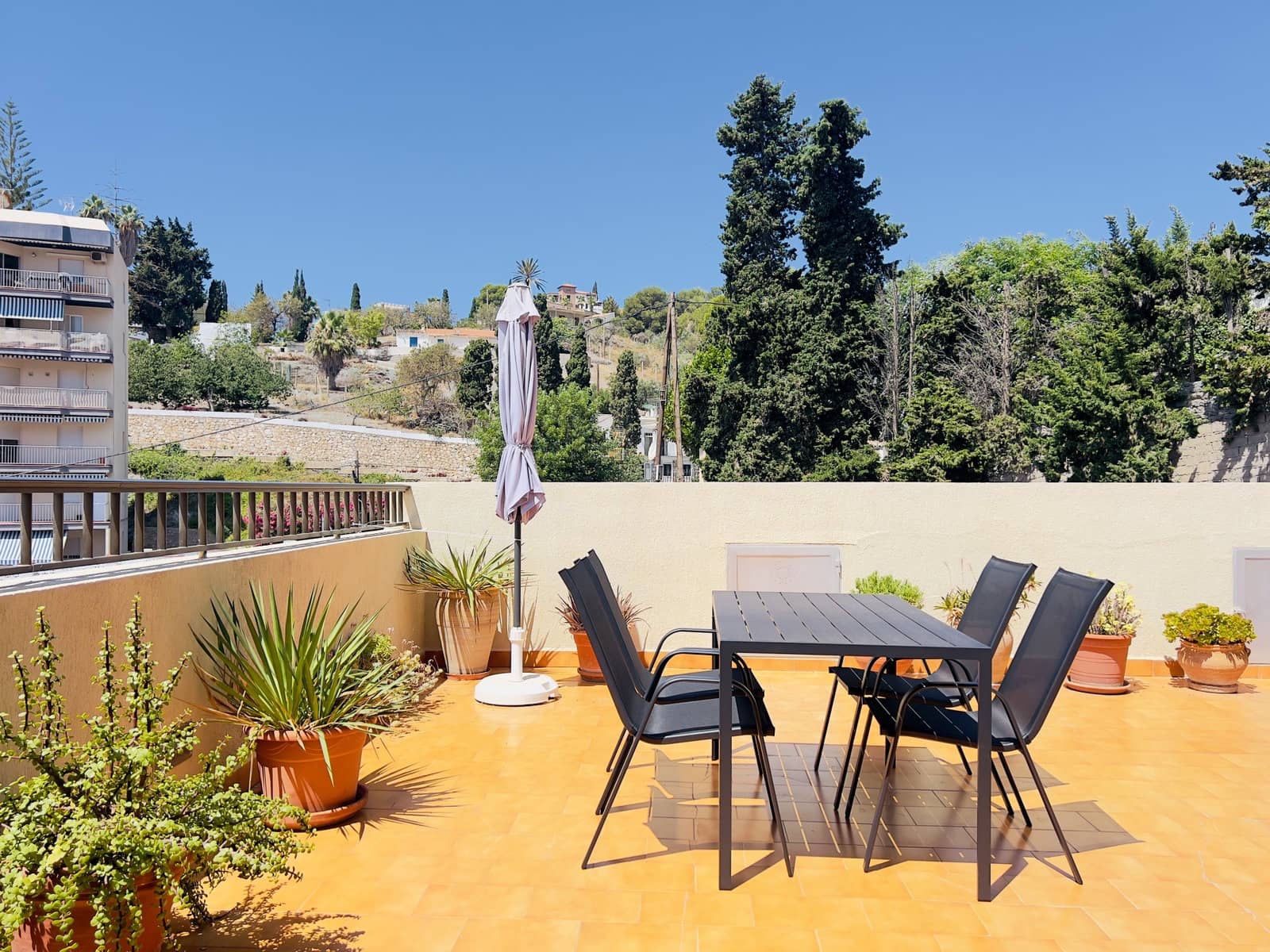 2 bedroom Apartment for rent in Almunecar - € 700 (Ref: 6625044)