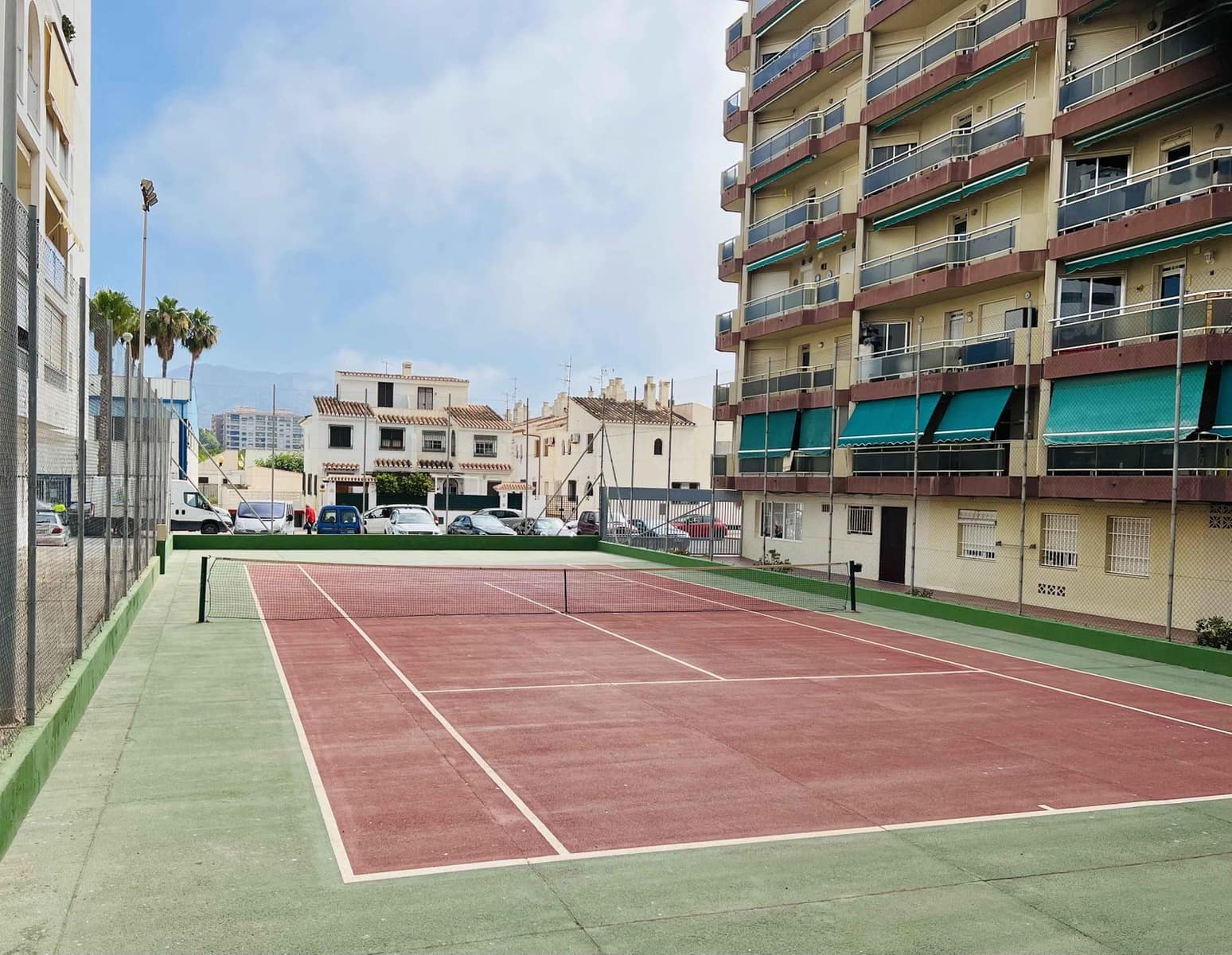 2 Zimmer Apartment zu vermieten in Almunecar mit Pool - 775 € (Ref: 7092265)