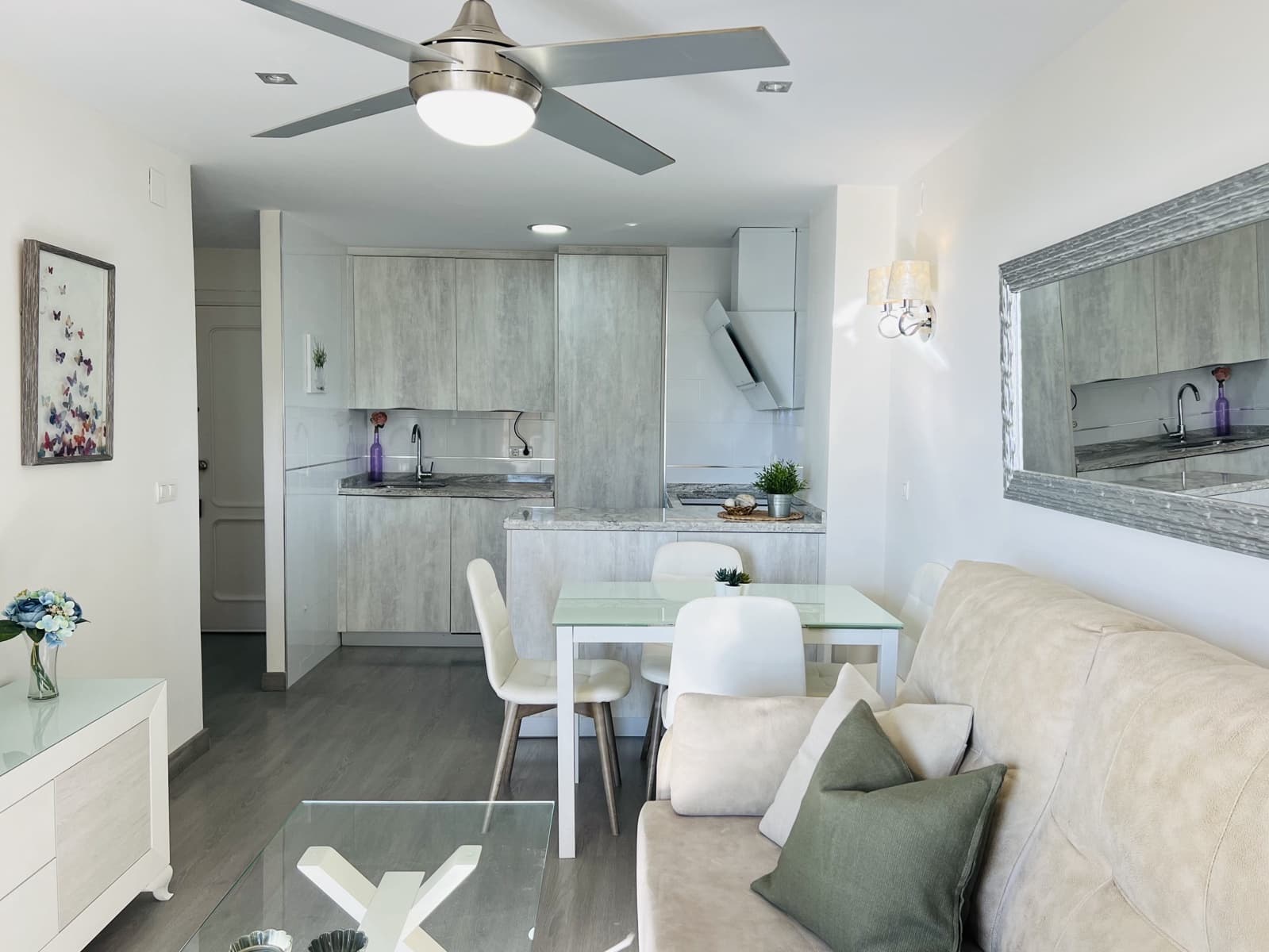 Appartement de 1 chambre à louer à Almunecar avec piscine - 750 € (Ref: 7942174)