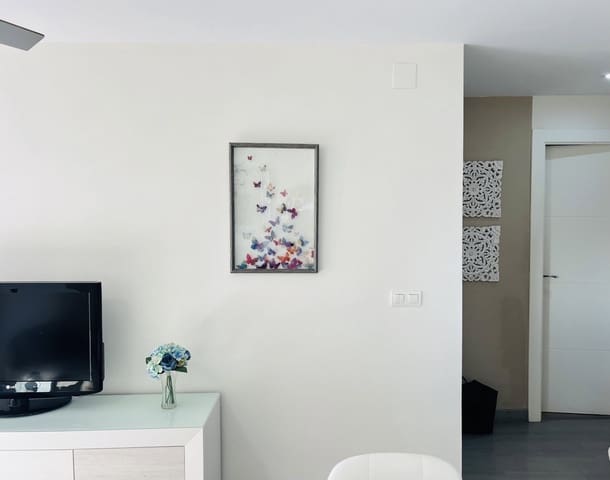 1 quarto Apartamento para arrendar em Almuñécar com piscina - 750 € (Ref: 7942174)