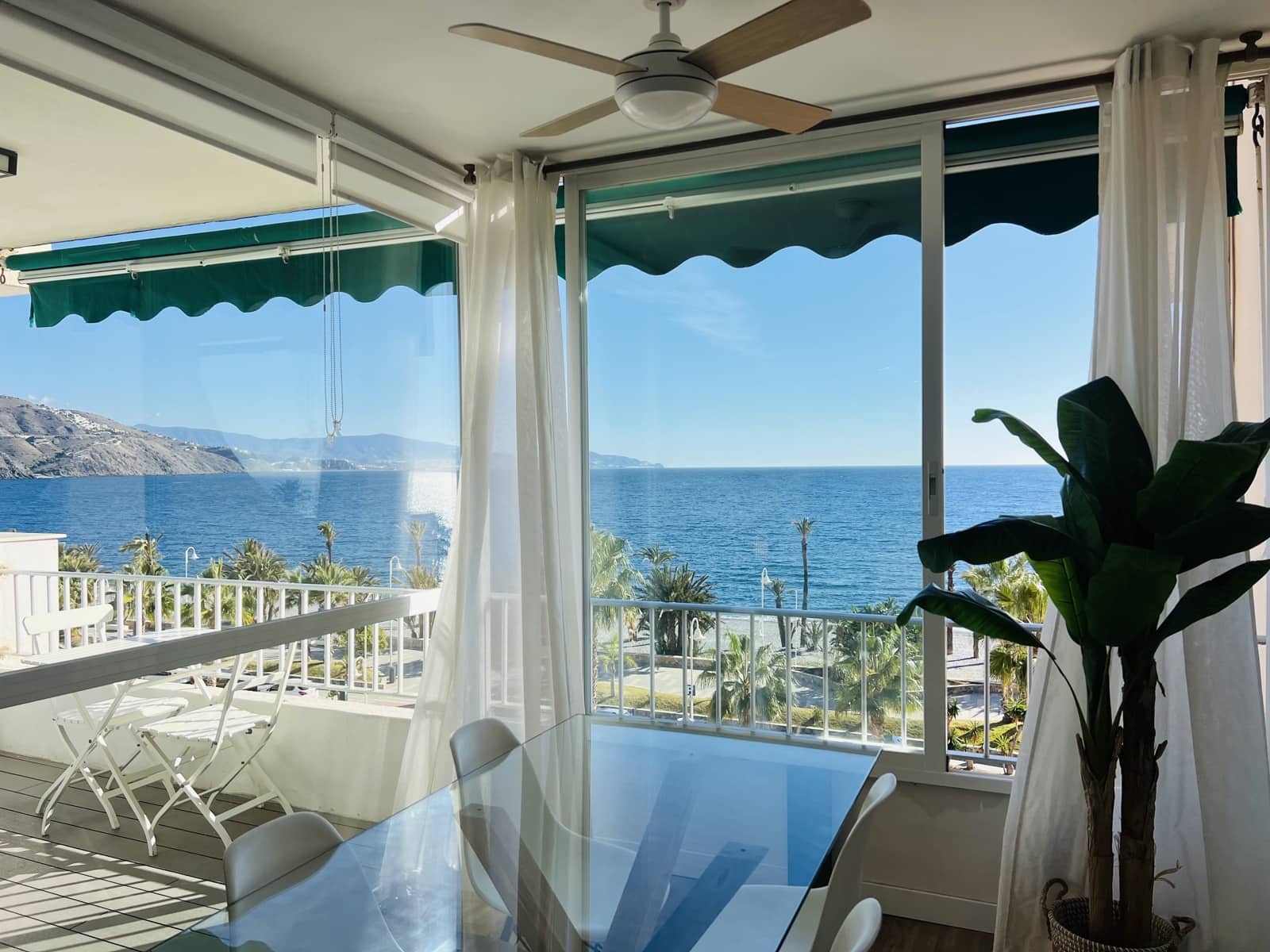 Appartement de 3 chambres à louer à Almunecar avec piscine garage - 820 € (Ref: 7987139)