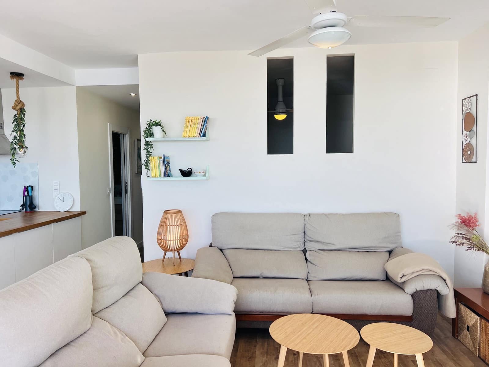 3 sovrum Lägenhet att hyra i Almunecar med pool garage - 820 € (Ref: 7987139)