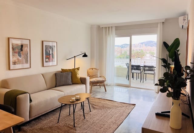 Apartamento de 2 habitaciones en Almuñécar en alquiler con piscina - 825 € (Ref: 8103368)