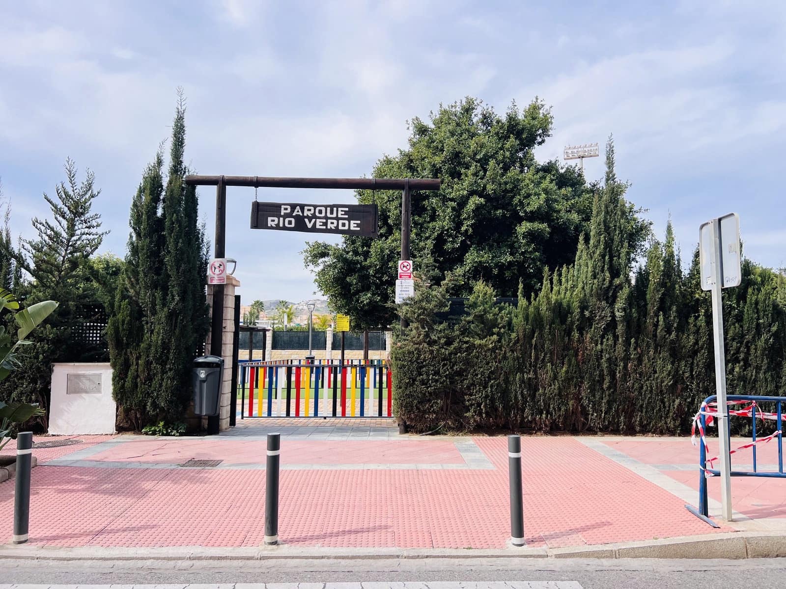 Apartamento de 2 habitaciones en Almuñécar en alquiler con piscina - 825 € (Ref: 8103368)