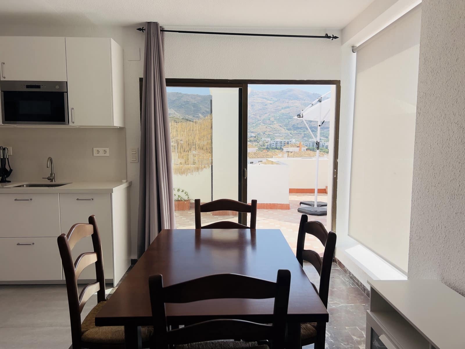 3 bedroom Apartment for rent in Almunecar - € 750 (Ref: 8439473)
