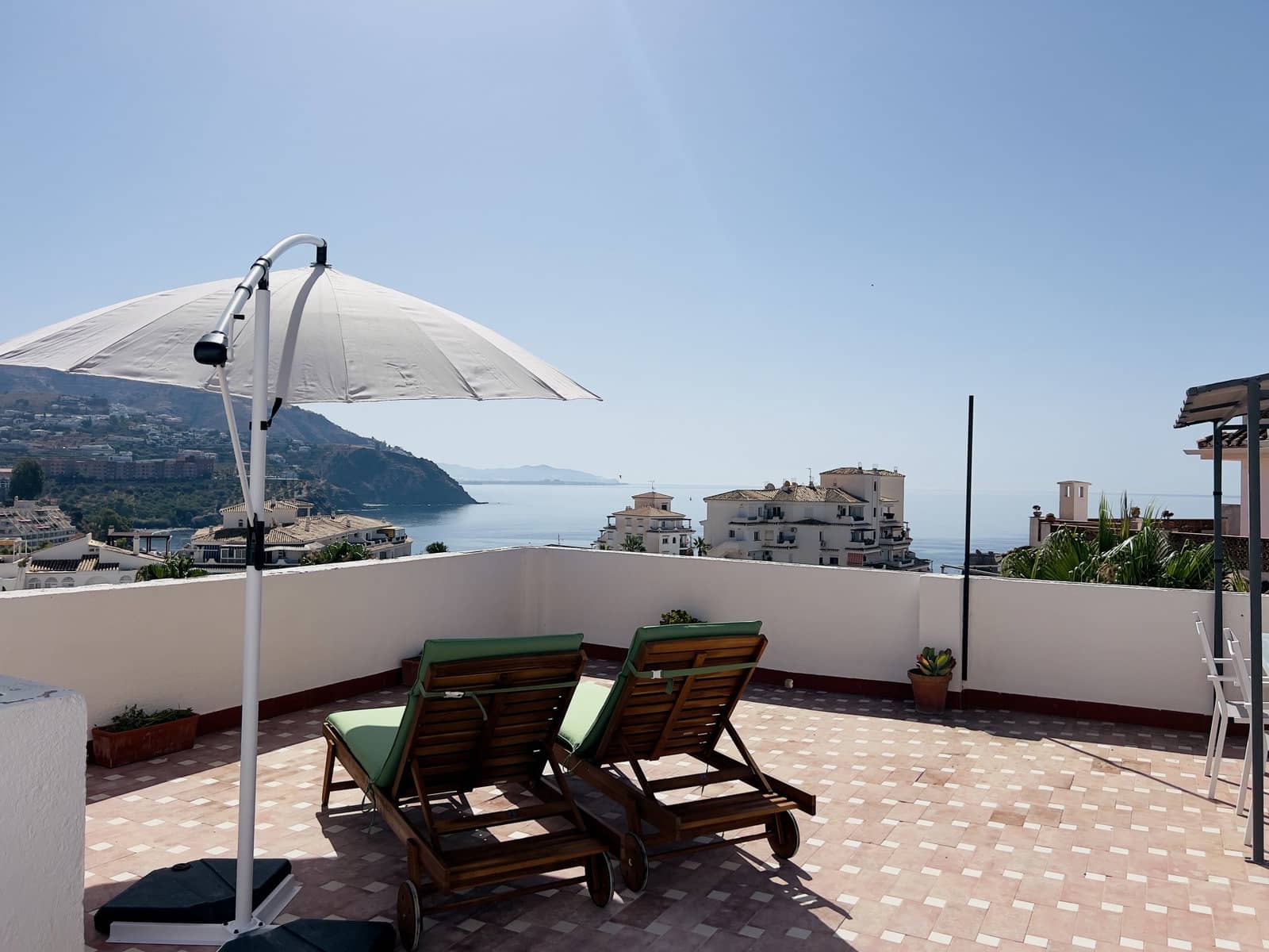 3 bedroom Apartment for rent in Almunecar - € 750 (Ref: 8439473)