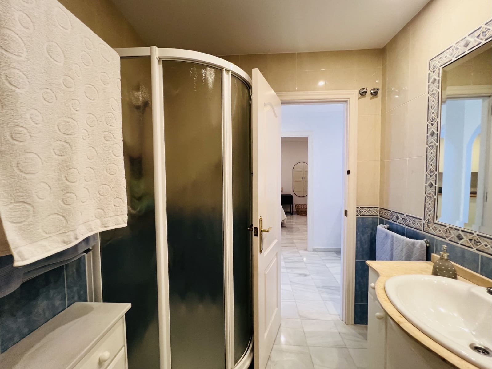 Appartement de 2 chambres à louer à Almunecar - 1 000 € (Ref: 8484165)