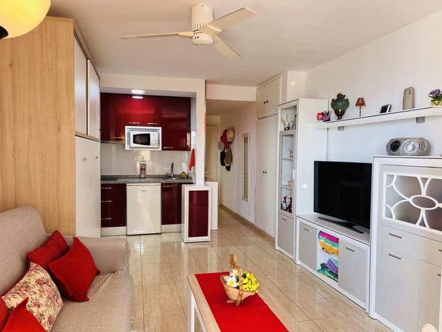 Apartment for rent in Almuñécar with pool - € 575 (Ref: 8510754)