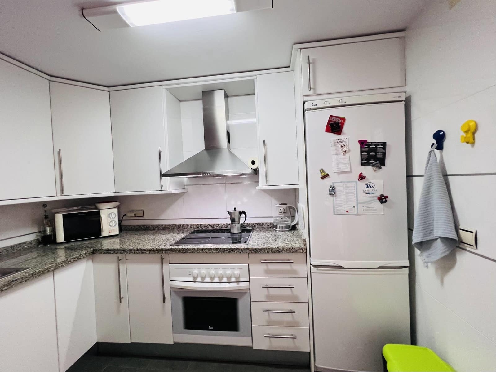 2 bedroom Apartment for rent in Almunecar with pool garage - € 875 (Ref: 8551739)