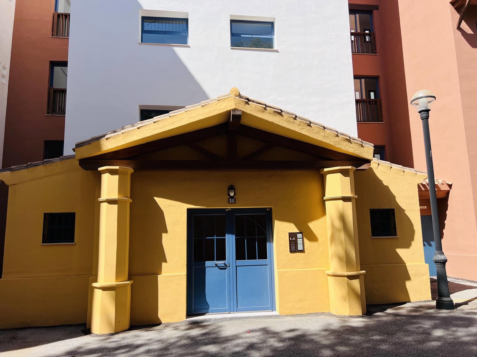 2 bedroom Apartment for rent in Almunecar with pool garage - € 875 (Ref: 8551739)
